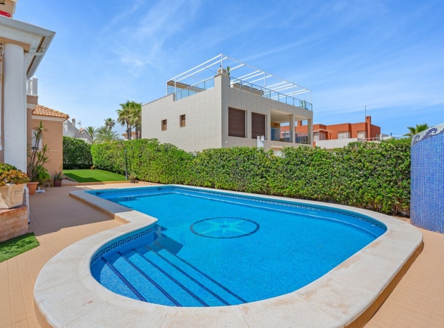 Wederverkoop - Villa - Torrevieja - La Mata