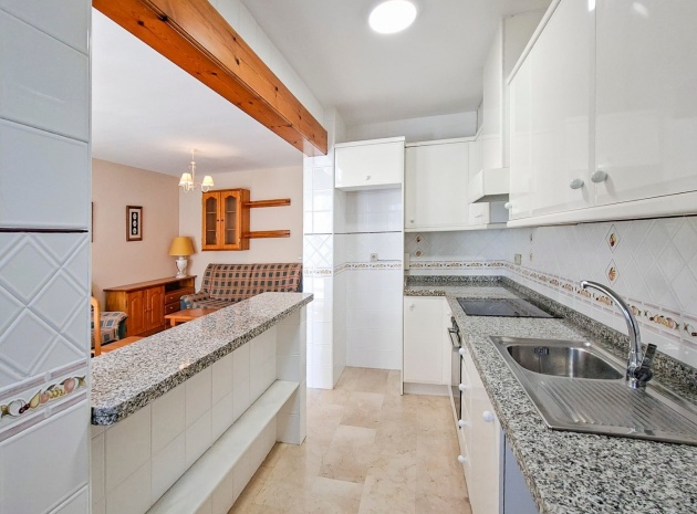 Resale - Townhouse - Villamartin