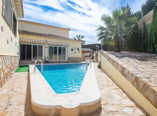 Återförsäljning - Villa - Algorfa