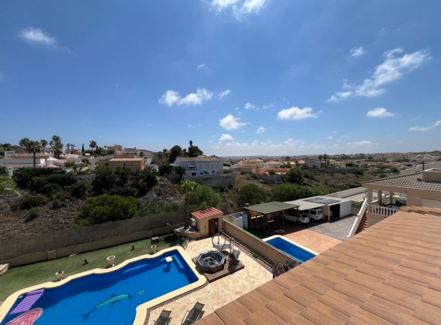 Återförsäljning - Villa - La Marina