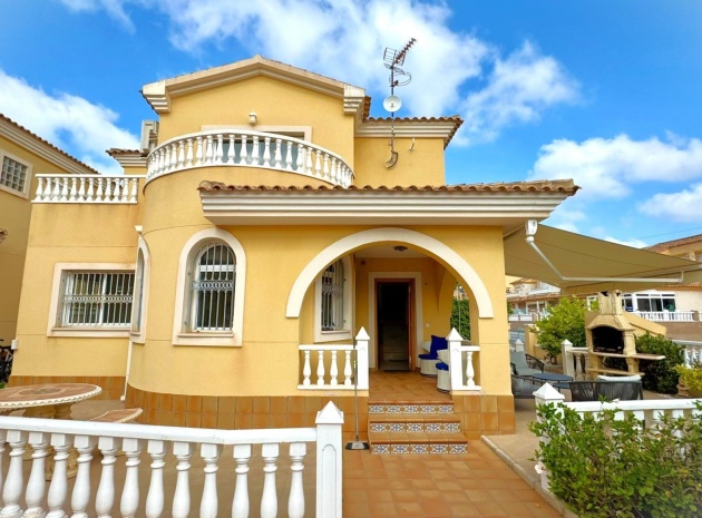 Wiederverkauf - Villa - Villamartin