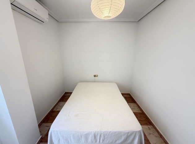 Resale - Apartment - Villamartin - pinada golf