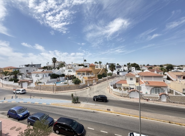 Resale - Apartment - Villamartin - pinada golf
