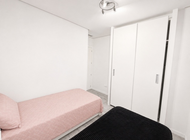 Resale - Apartment - Villamartin - Los Dolses