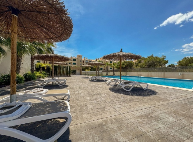 Wiederverkauf - Wohnung - Orihuela - Villamartin