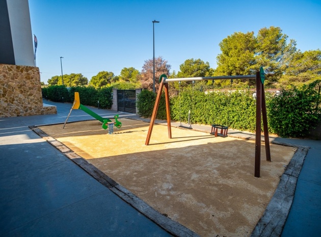 Återförsäljning - Lägenhet - Orihuela - Los Altos