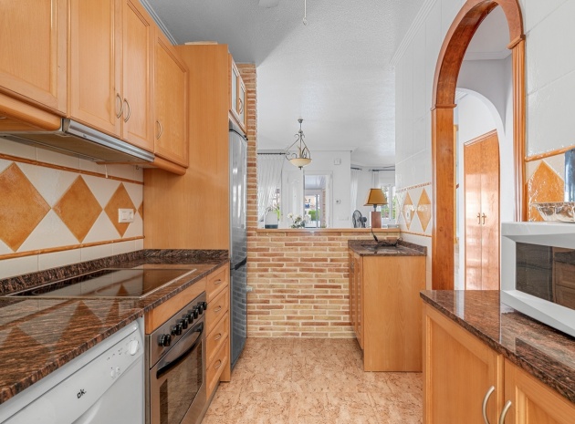 Resale - Villa - Guardamar del Segura
