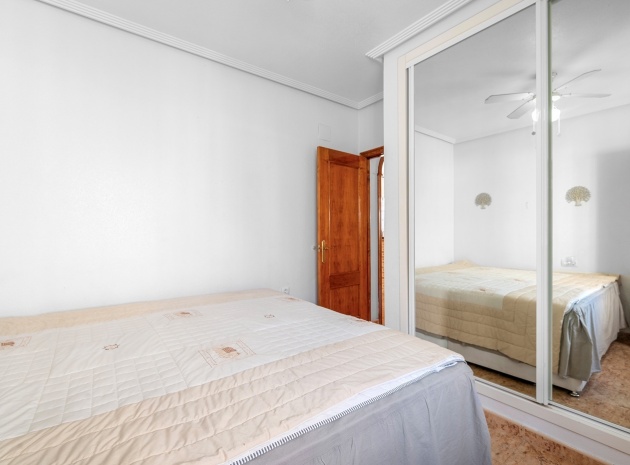Resale - Villa - Guardamar del Segura