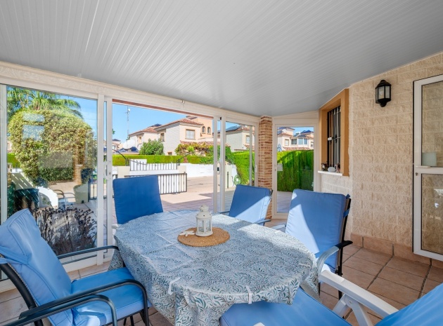 Resale - Villa - Guardamar del Segura