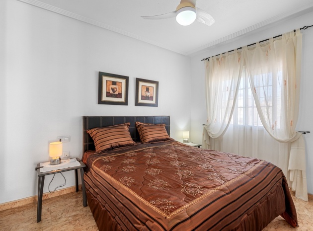 Resale - Villa - Guardamar del Segura