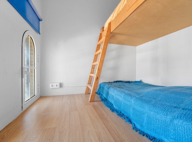 Resale - Villa - Guardamar del Segura
