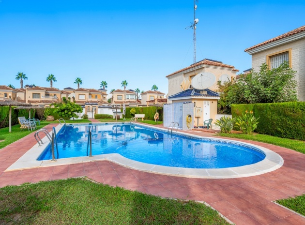 Resale - Villa - Guardamar del Segura