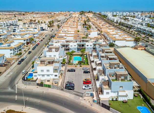 Återförsäljning - Villa - Orihuela - Punta Prima