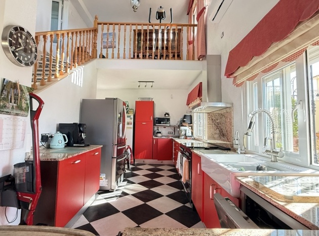 Wederverkoop - Villa - Orihuela - Villamartin