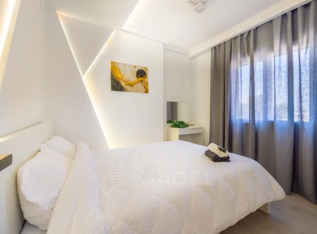 Wiederverkauf - Wohnung - Alicante - Parque de las Naciones