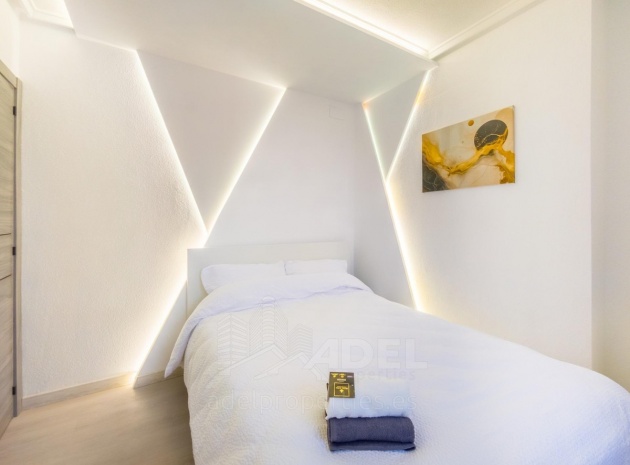 Wiederverkauf - Wohnung - Alicante - Parque de las Naciones