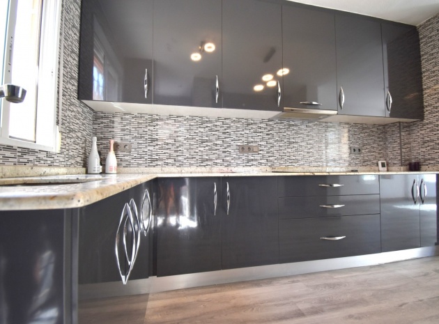 Wiederverkauf - Villa - Playa Flamenca - Teruel Numancia