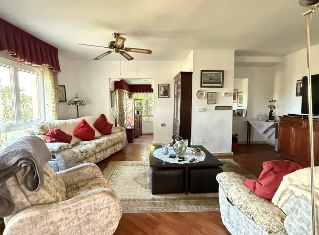 Återförsäljning - Villa - Villamartin - las ramblas