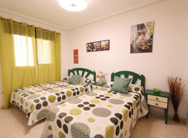 Wiederverkauf - Wohnung - Playa Flamenca - zeniamar