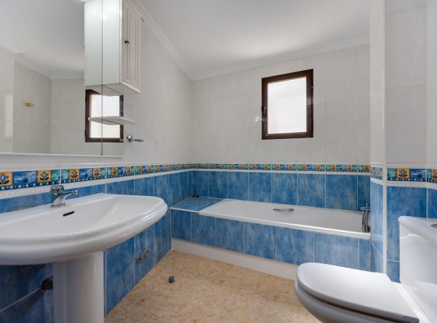 Resale - Apartment - San Miguel de Salinas