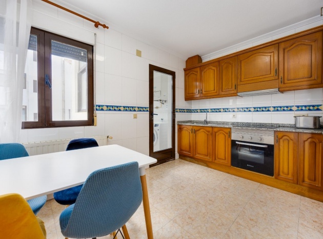 Resale - Apartment - San Miguel de Salinas
