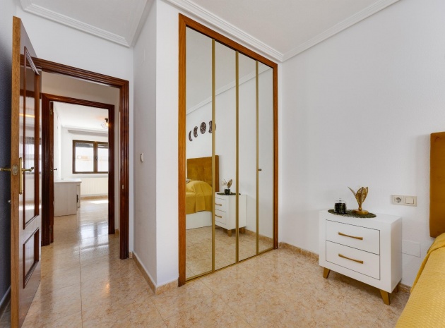 Resale - Apartment - San Miguel de Salinas