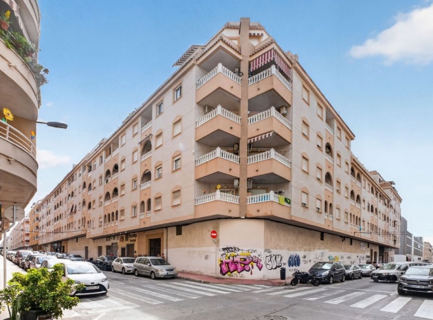Återförsäljning - Lägenhet - Torrevieja - Torrevieja Centro