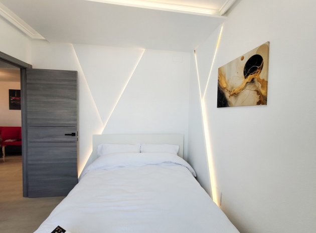 Wederverkoop - Appartement - Torrevieja - Torrevieja Centro