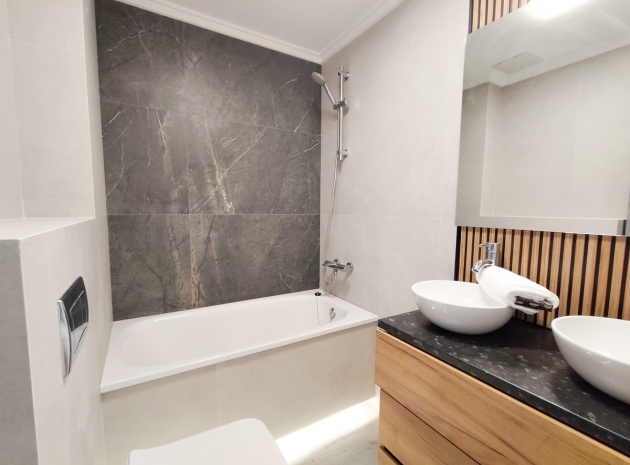 Wederverkoop - Appartement - Torrevieja - Torrevieja Centro
