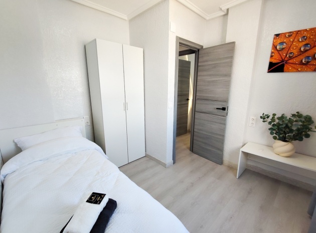 Wederverkoop - Appartement - Torrevieja - Torrevieja Centro