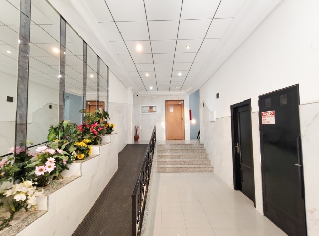Wederverkoop - Appartement - Torrevieja - Torrevieja Centro