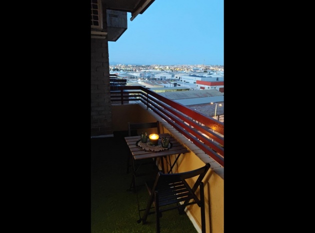 Wiederverkauf - Wohnung - Torrevieja - Torrevieja Centro
