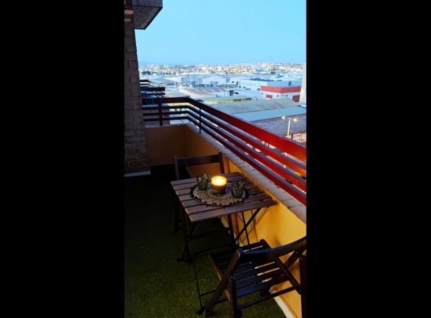 Wiederverkauf - Wohnung - Torrevieja - Torrevieja Centro