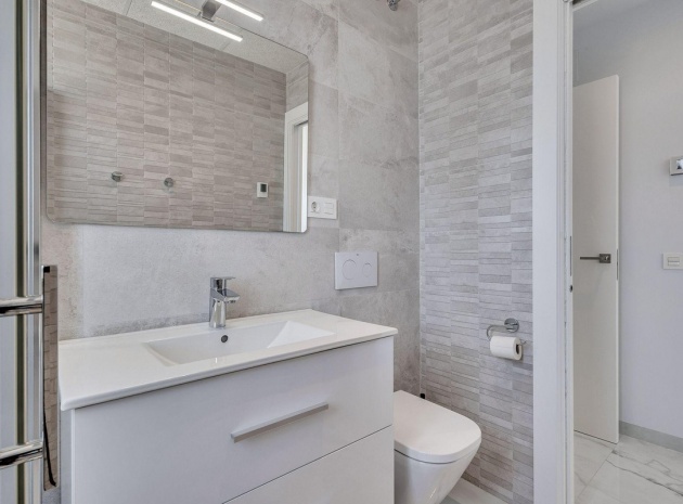 Wiederverkauf - Villa - Torrevieja - Torrevieja Centro