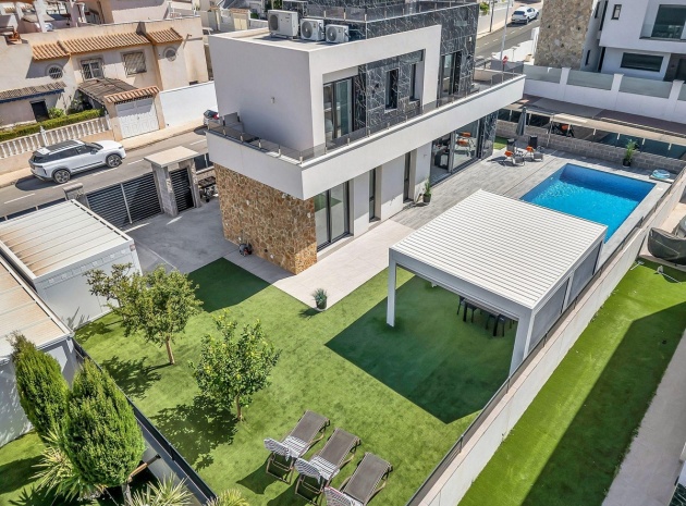 Wiederverkauf - Villa - Torrevieja - Torrevieja Centro