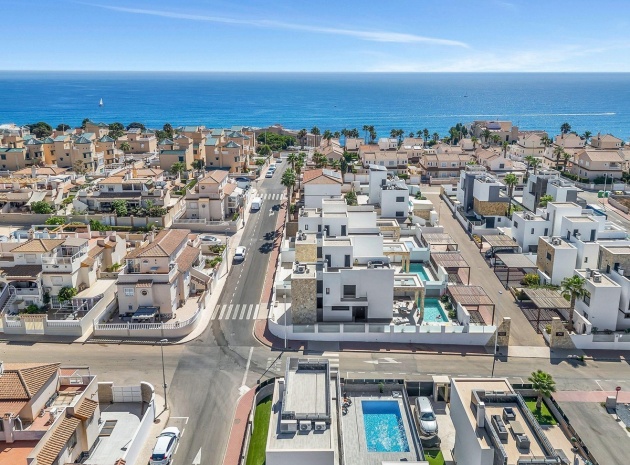 Wiederverkauf - Villa - Torrevieja - Torrevieja Centro