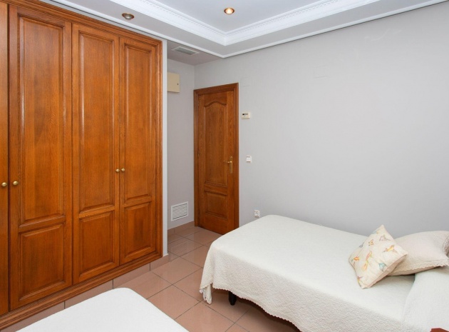 Wederverkoop - Villa - Torrevieja - Torrevieja Centro