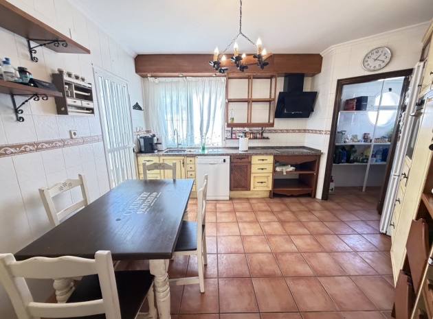 Resale - Townhouse - Pilar De La Horradada
