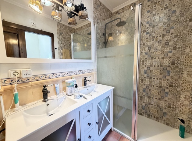 Resale - Townhouse - Pilar De La Horradada
