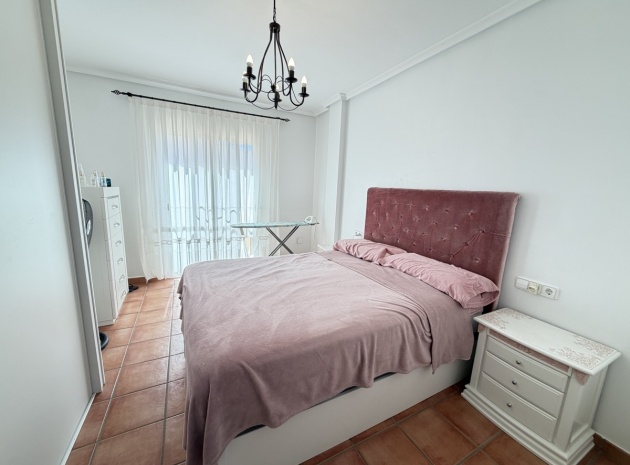 Resale - Townhouse - Pilar De La Horradada