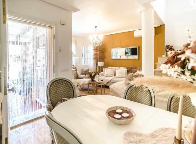 Återförsäljning - Villa - Guardamar del Segura - El Raso