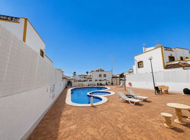 Wiederverkauf - Villa - Los Montesinos - entre naranjos