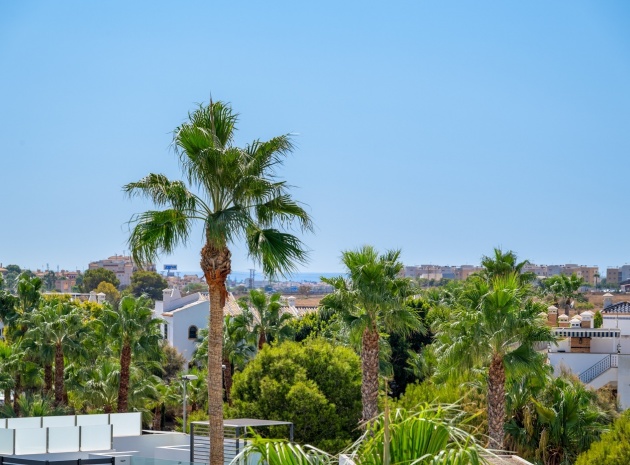 Wiederverkauf - Villa - Villamartin - PAU 26