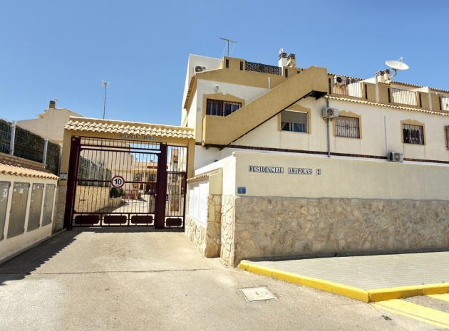 Resale - Townhouse - La Zenia - amapolas