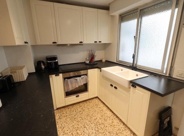 Wiederverkauf - Wohnung - Torrevieja - Torrevieja Centro