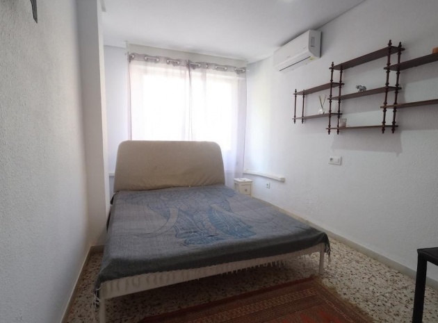 Wiederverkauf - Wohnung - Torrevieja - Torrevieja Centro