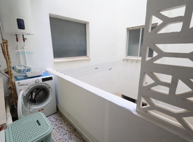 Wiederverkauf - Wohnung - Torrevieja - Torrevieja Centro