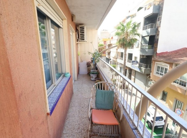 Wiederverkauf - Wohnung - Torrevieja - Torrevieja Centro