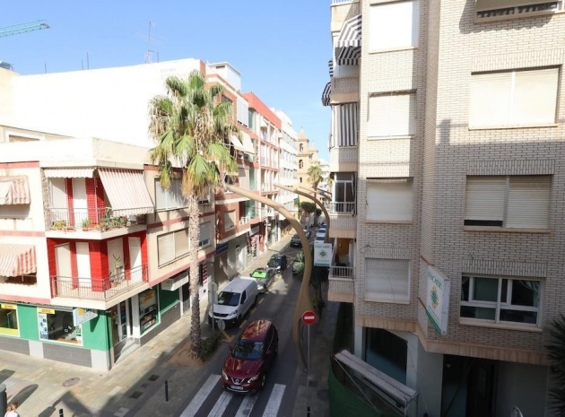 Wiederverkauf - Wohnung - Torrevieja - Torrevieja Centro