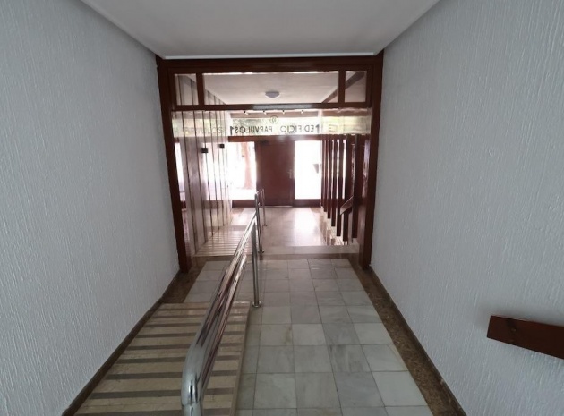 Wiederverkauf - Wohnung - Torrevieja - Torrevieja Centro
